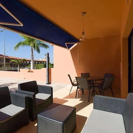 Private Pool Meloneras 60 Вилла *